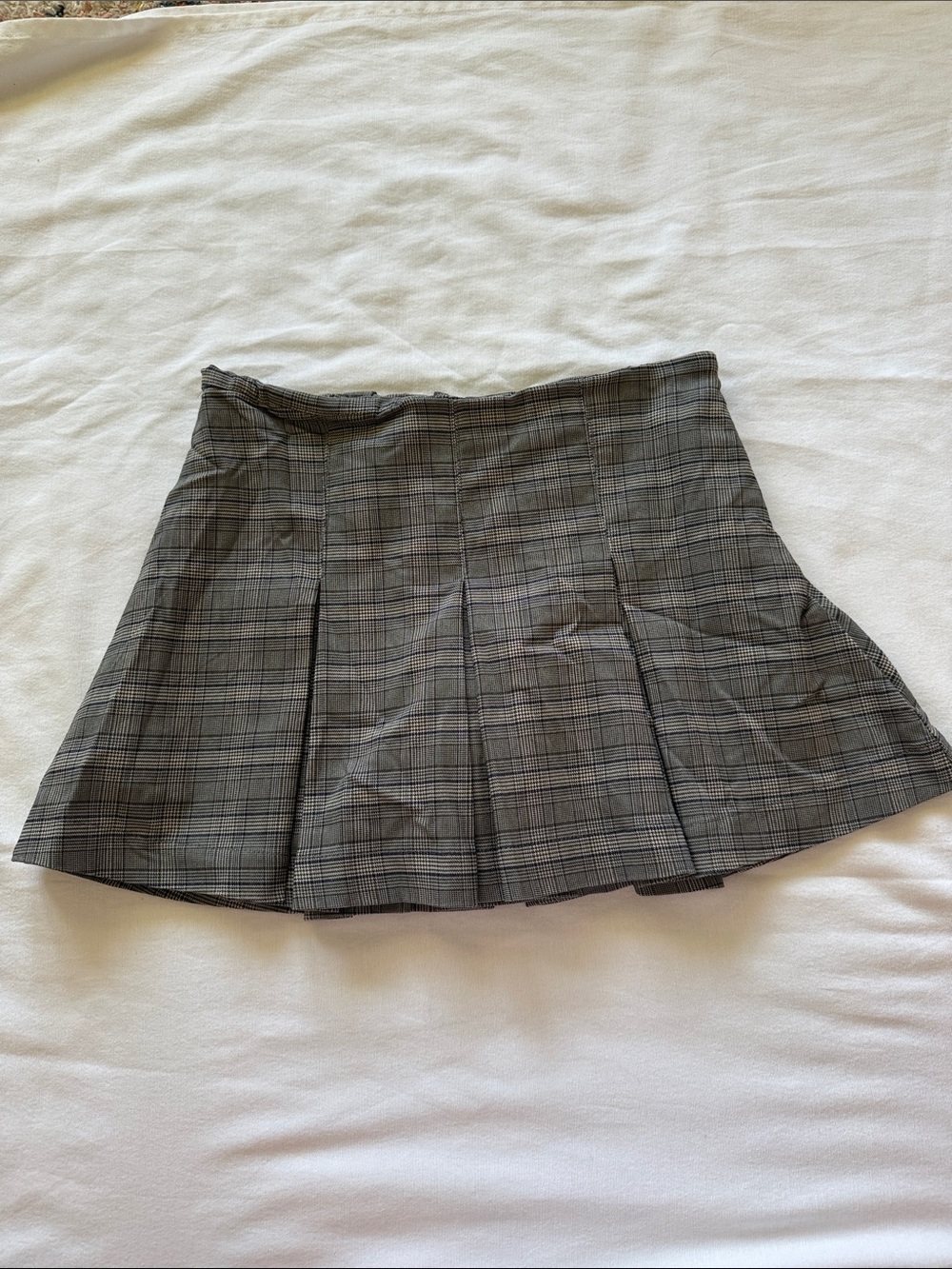 NWOT Wild Fable Gray Plaid Pleated Mini Skirt